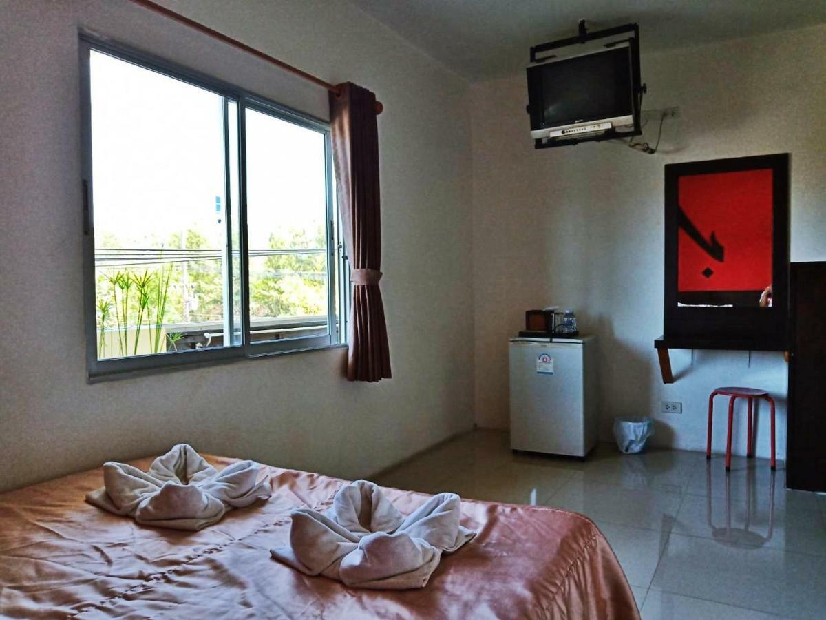 Baan Kanta Hotel Хуа Хин Екстериор снимка