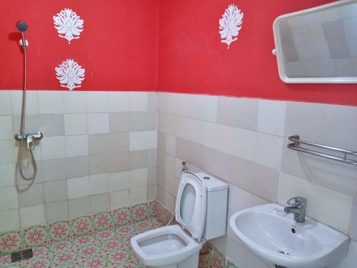 Baan Kanta Hotel Хуа Хин Екстериор снимка